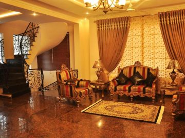 Reina Boutique Hotel – G9