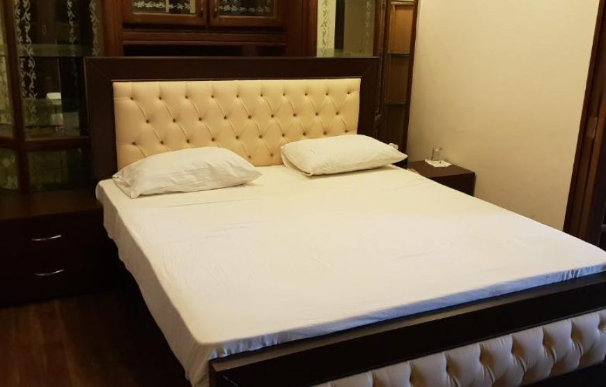 Reina Boutique Hotel – G9