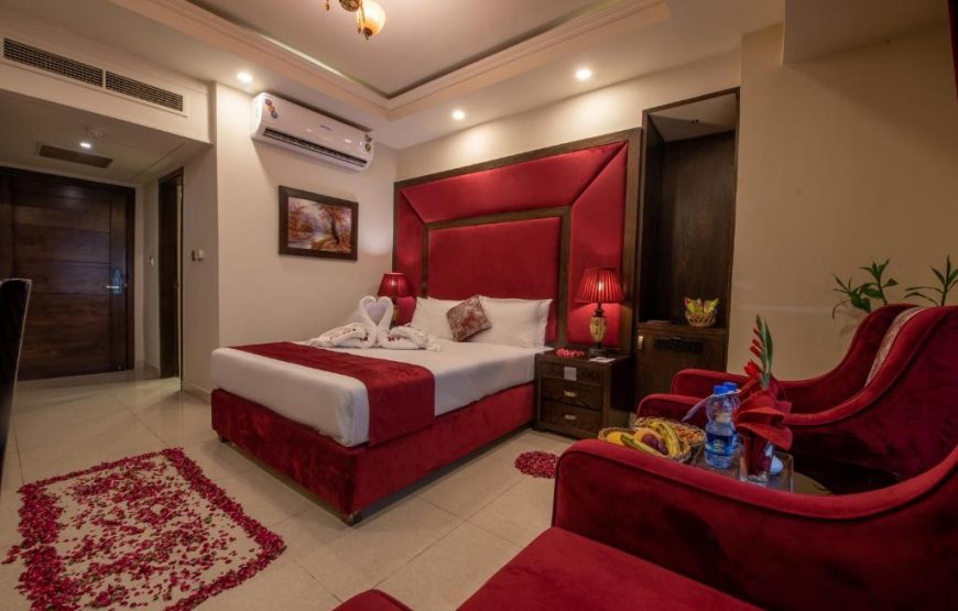 Envoy Continental Hotel